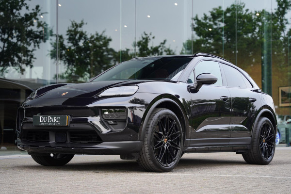 Porsche Macan 4 100 kWh / NL-Auto / Luchtvering / Bose / 22 Inch