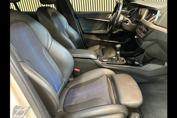 BMW 1-serie 116i Executive - Ambiance - M Sport