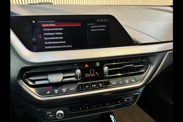BMW 1-serie 116i Executive - Ambiance - M Sport