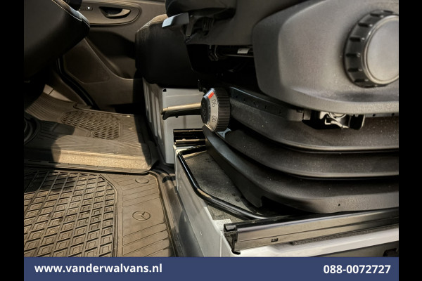Mercedes-Benz Sprinter 317 CDI 170pk L3H2 Euro6 Airco | 360 graden Camera | Navigatie | Apple Carplay | Cruisecontrol Android Auto, Stoelverwarming, Chauffeursstoel, Parkeersensoren, Bijrijdersbank