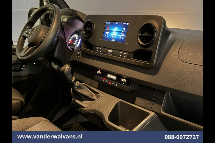 Mercedes-Benz Sprinter 317 CDI 170pk L3H2 Euro6 Airco | 360 graden Camera | Navigatie | Apple Carplay | Cruisecontrol Android Auto, Stoelverwarming, Chauffeursstoel, Parkeersensoren, Bijrijdersbank