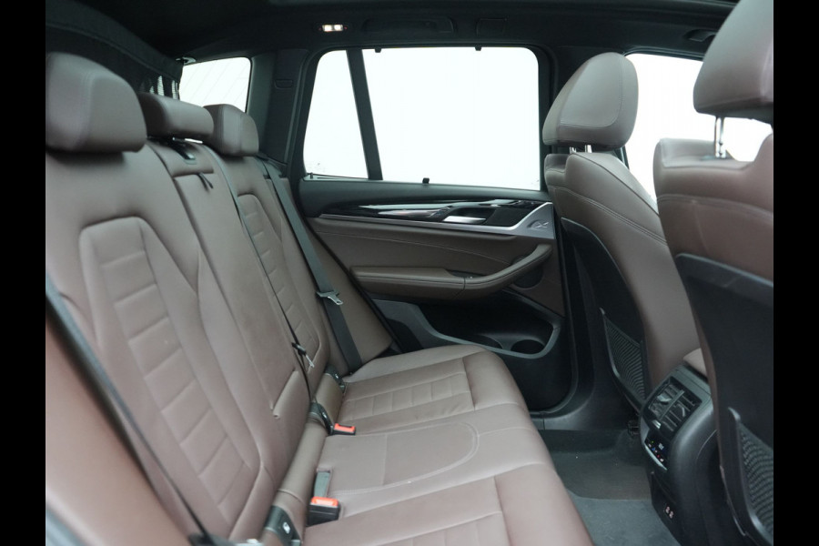 BMW X3 xDrive30e PHEV 293pk Dealer O.H | Trekhaak Af Fabriek | Panodak | 360 Camera | Lederen Sportstoelen Verwarmd | Cruise Control | Apple Carplay | Virtual | Navigatie | DAB | 18"L.M | Plug In Hybrid |