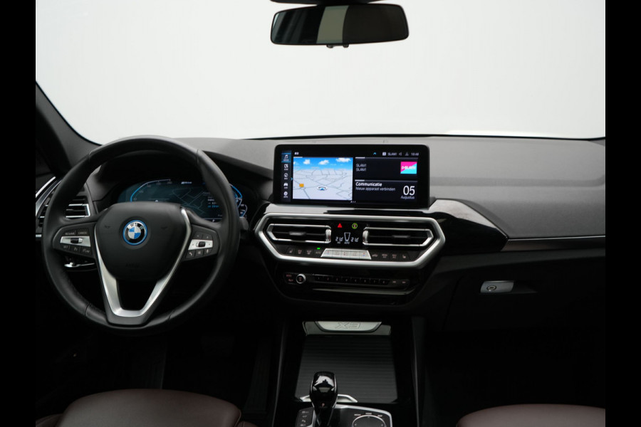 BMW X3 xDrive30e PHEV 293pk Dealer O.H | Trekhaak Af Fabriek | Panodak | 360 Camera | Lederen Sportstoelen Verwarmd | Cruise Control | Apple Carplay | Virtual | Navigatie | DAB | 18"L.M | Plug In Hybrid |