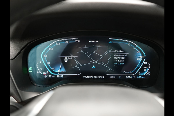 BMW X3 xDrive30e PHEV 293pk Dealer O.H | Trekhaak Af Fabriek | Panodak | 360 Camera | Lederen Sportstoelen Verwarmd | Cruise Control | Apple Carplay | Virtual | Navigatie | DAB | 18"L.M | Plug In Hybrid |