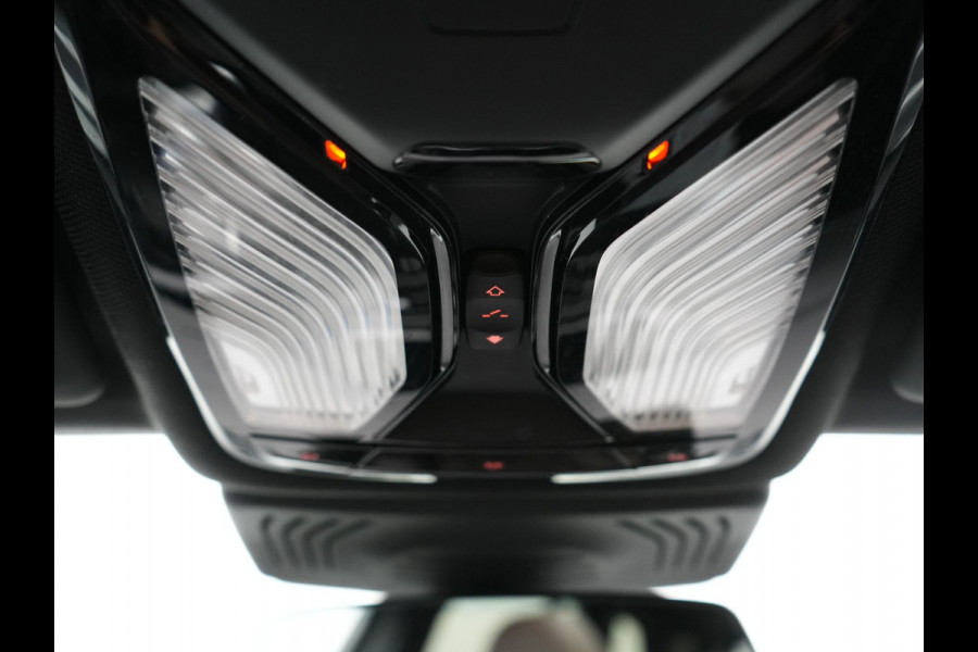 BMW X3 xDrive30e PHEV 293pk Dealer O.H | Trekhaak Af Fabriek | Panodak | 360 Camera | Lederen Sportstoelen Verwarmd | Cruise Control | Apple Carplay | Virtual | Navigatie | DAB | 18"L.M | Plug In Hybrid |
