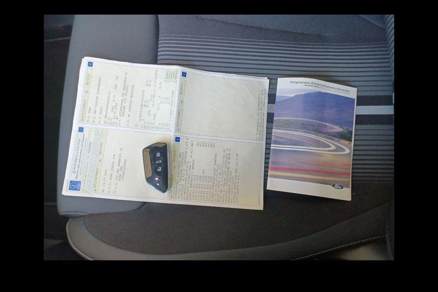 Ford Capri Extended Range RWD 77 kWh | VERWACHT | Stoelverwarming | Electrische Stoelen Memory | Navigatie | Camera | Cruise Control |