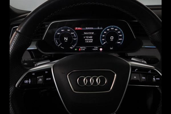 Audi Q8 Sportback e-tron 50 quattro S Edition 95 kWh 340pk | Panoramadak | Lederen bekleding | Luchtvering |  Elektrisch verstelbare voorstoelen met geheugen |