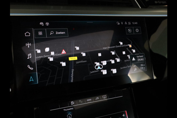 Audi Q8 Sportback e-tron 50 quattro S Edition 95 kWh 340pk | Panoramadak | Lederen bekleding | Luchtvering |  Elektrisch verstelbare voorstoelen met geheugen |