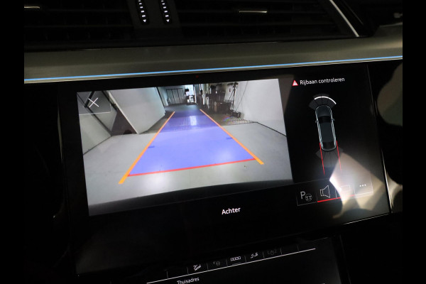 Audi Q8 Sportback e-tron 50 quattro S Edition 95 kWh 340pk | Panoramadak | Lederen bekleding | Luchtvering |  Elektrisch verstelbare voorstoelen met geheugen |