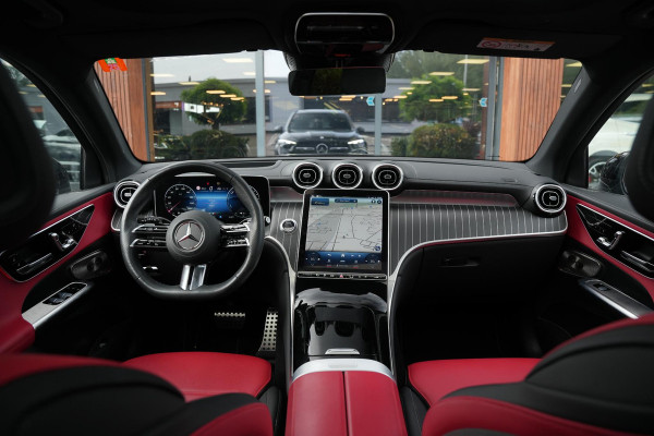 Mercedes-Benz GLC 400e 4MATIC AMG Line Panoramadak Burmester HeadUp Keyless Leer