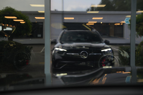 Mercedes-Benz GLC 400e 4MATIC AMG Line Panoramadak Burmester HeadUp Keyless Leer