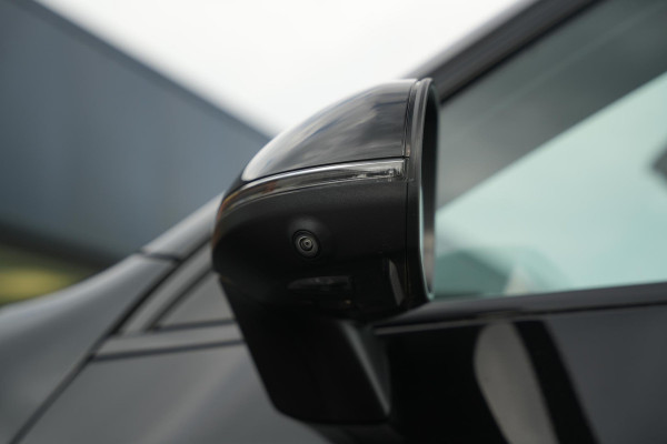 Mercedes-Benz GLC 400e 4MATIC AMG Line Panoramadak Burmester HeadUp Keyless Leer