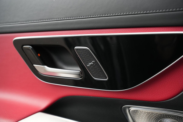 Mercedes-Benz GLC 400e 4MATIC AMG Line Panoramadak Burmester HeadUp Keyless Leer