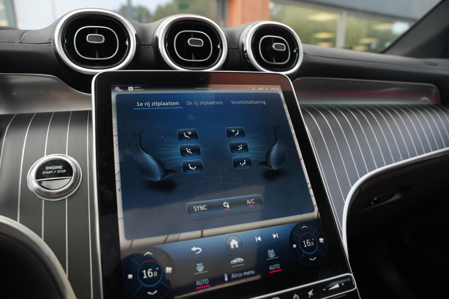 Mercedes-Benz GLC 400e 4MATIC AMG Line Panoramadak Burmester HeadUp Keyless Leer