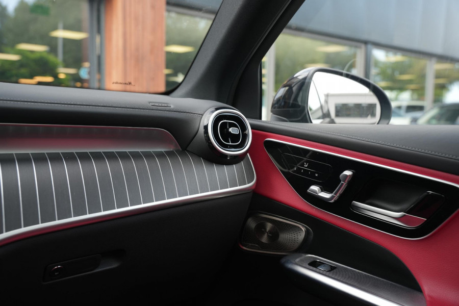 Mercedes-Benz GLC 400e 4MATIC AMG Line Panoramadak Burmester HeadUp Keyless Leer