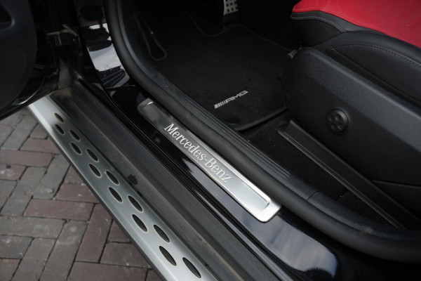Mercedes-Benz GLC 400e 4MATIC AMG Line Panoramadak Burmester HeadUp Keyless Leer