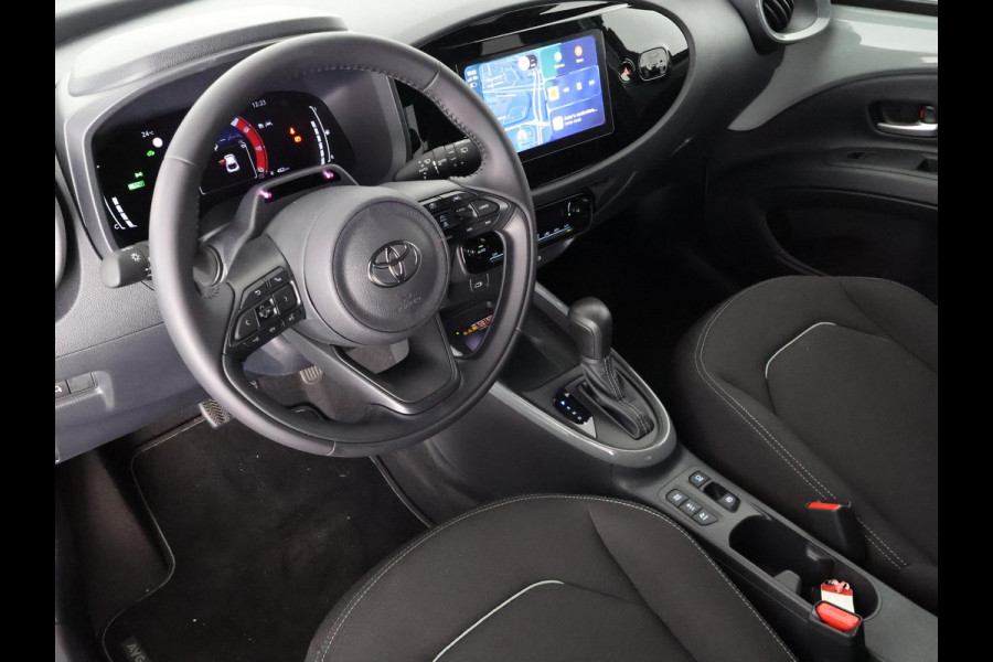 Toyota Aygo X Hybrid 115 Pulse | Adaptieve Cruise Control | Camera | Apple Carplay & Android auto |