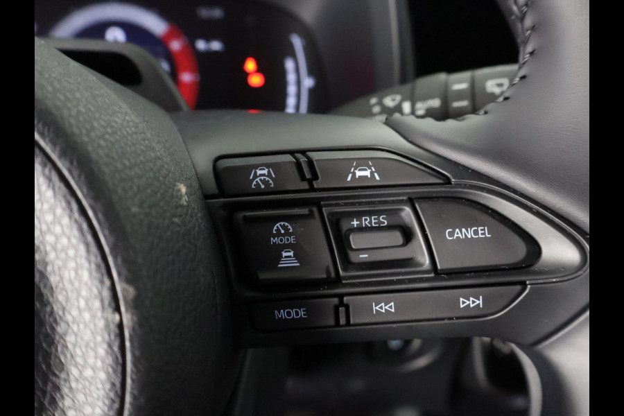 Toyota Aygo X Hybrid 115 Pulse | Adaptieve Cruise Control | Camera | Apple Carplay & Android auto |