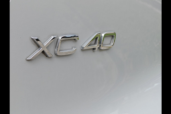 Volvo XC40 T2 130PK Automaat Business Pro | Adaptieve Cruise | Park assist camera | Dealer onderhouden