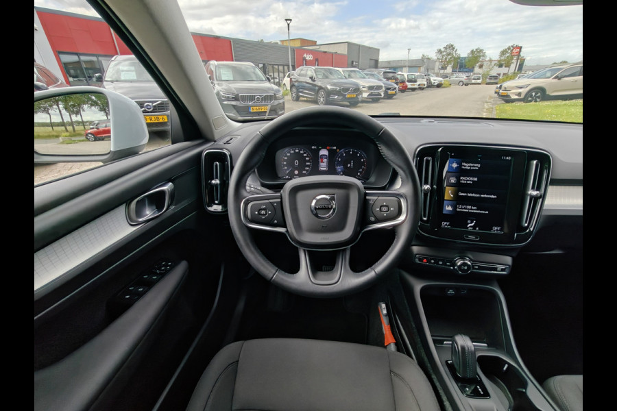 Volvo XC40 T2 130PK Automaat Business Pro | Adaptieve Cruise | Park assist camera | Dealer onderhouden