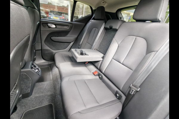 Volvo XC40 T2 130PK Automaat Business Pro | Adaptieve Cruise | Park assist camera | Dealer onderhouden