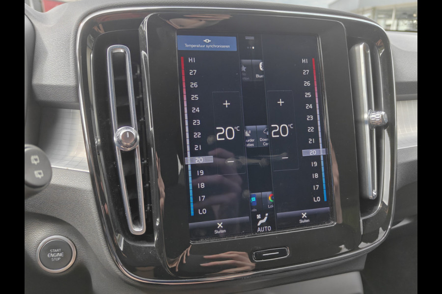 Volvo XC40 T2 130PK Automaat Business Pro | Adaptieve Cruise | Park assist camera | Dealer onderhouden