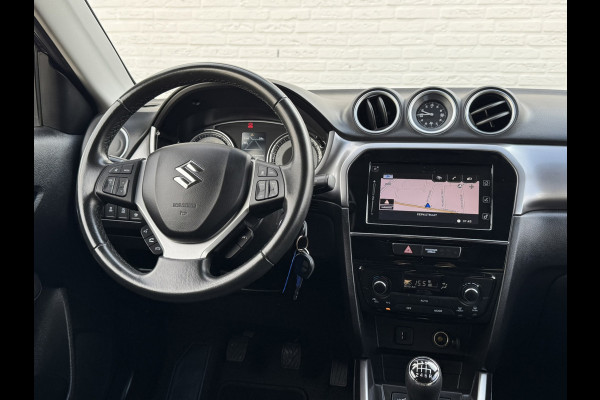 Suzuki Vitara 1.4 Boosterjet Select Smart Hybrid Trekhaak Camera Clima Carplay Adaptive Cruise Stoelverwarming
