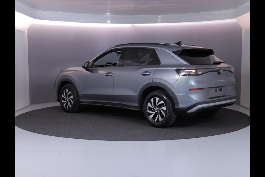 Volkswagen T-Roc Limited Edition 1.5 eTSI 85 kW / 116 PK SUV 7 vers Achteruitrijcamera | Stoelverwarming | Carplay
