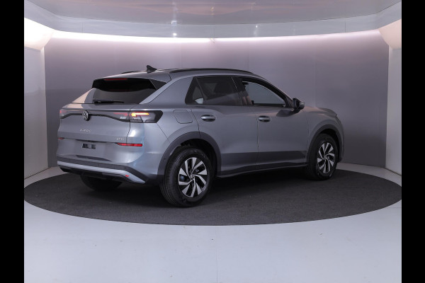 Volkswagen T-Roc Limited Edition 1.5 eTSI 85 kW / 116 PK SUV 7 vers Achteruitrijcamera | Stoelverwarming | Carplay