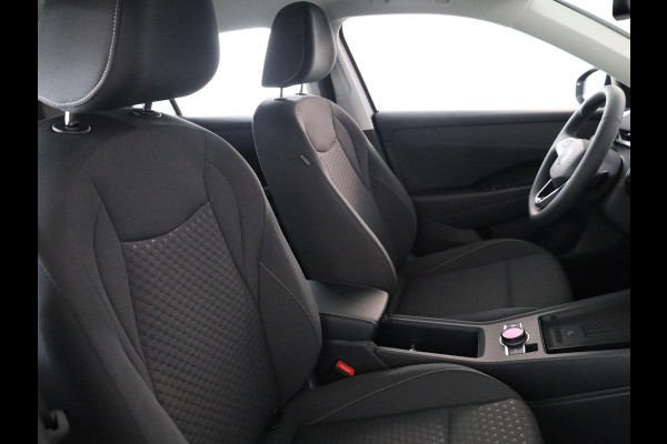 Volkswagen T-Roc Limited Edition 1.5 eTSI 85 kW / 116 PK SUV 7 vers Achteruitrijcamera | Stoelverwarming | Carplay