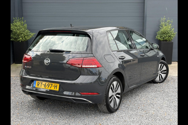 Volkswagen e-Golf e-Golf SOH88%,Draadloze telefoonlader,Camera,Carplay,Navi,Recent beurt gehad,Keyless,Warmtepomp,2e Eigenaar,Stoelverwarming,Pdc V+A,N.A.P,Nieuwe Apk bij Aflevering