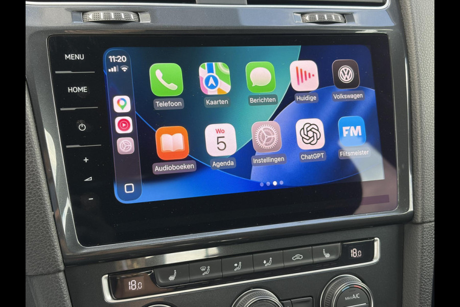 Volkswagen e-Golf e-Golf SOH88%,Draadloze telefoonlader,Camera,Carplay,Navi,Recent beurt gehad,Keyless,Warmtepomp,2e Eigenaar,Stoelverwarming,Pdc V+A,N.A.P,Nieuwe Apk bij Aflevering