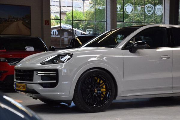 Porsche Cayenne Coupé 4.0 Turbo V8 E-Hybrid Panoramadak|Keramisch|My 2024|Nwp.244000|Org.NL|1e Eig.|739pk!!|BTW