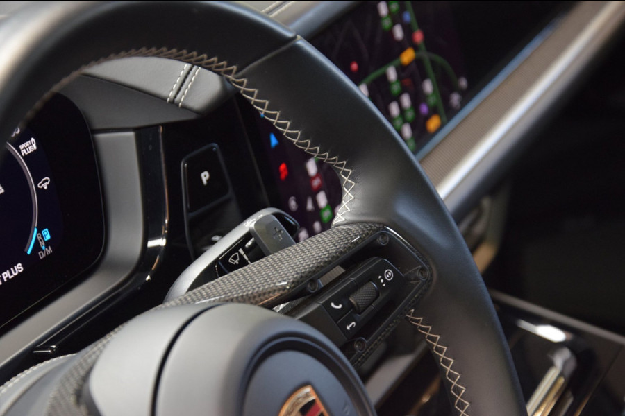 Porsche Cayenne Coupé 4.0 Turbo V8 E-Hybrid Panoramadak|Keramisch|My 2024|Nwp.244000|Org.NL|1e Eig.|739pk!!|BTW