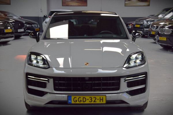 Porsche Cayenne Coupé 4.0 Turbo V8 E-Hybrid Panoramadak|Keramisch|My 2024|Nwp.244000|Org.NL|1e Eig.|739pk!!|BTW