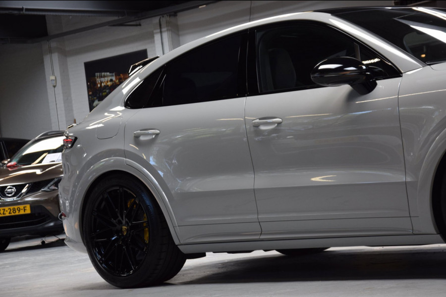 Porsche Cayenne Coupé 4.0 Turbo V8 E-Hybrid Panoramadak|Keramisch|My 2024|Nwp.244000|Org.NL|1e Eig.|739pk!!|BTW