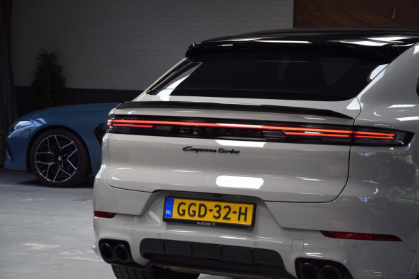 Porsche Cayenne Coupé 4.0 Turbo V8 E-Hybrid Panoramadak|Keramisch|My 2024|Nwp.244000|Org.NL|1e Eig.|739pk!!|BTW