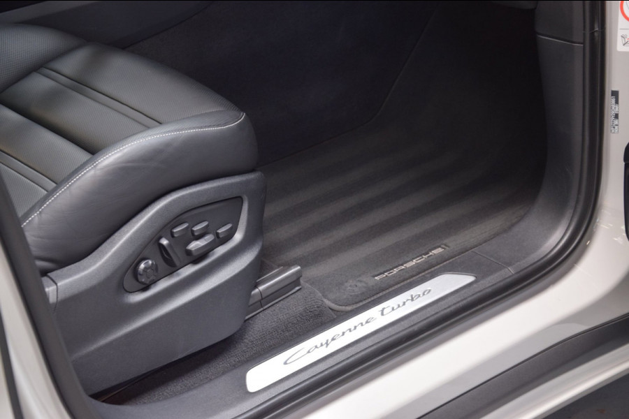 Porsche Cayenne Coupé 4.0 Turbo V8 E-Hybrid Panoramadak|Keramisch|My 2024|Nwp.244000|Org.NL|1e Eig.|739pk!!|BTW