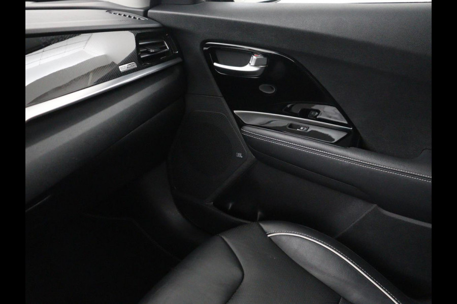 Kia e-Niro DynamicPlusLine 64 kWh | SOH 94,3% | Panoramadak | Memory | Leder | Stuur/stoel verwarming | Stoelventilatie | Dodehoek detectie | Cruise control | Carplay | Camera | Park assist | PHEV