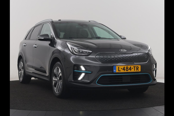 Kia e-Niro DynamicPlusLine 64 kWh | SOH 94,3% | Panoramadak | Memory | Leder | Stuur/stoel verwarming | Stoelventilatie | Dodehoek detectie | Cruise control | Carplay | Camera | Park assist | PHEV
