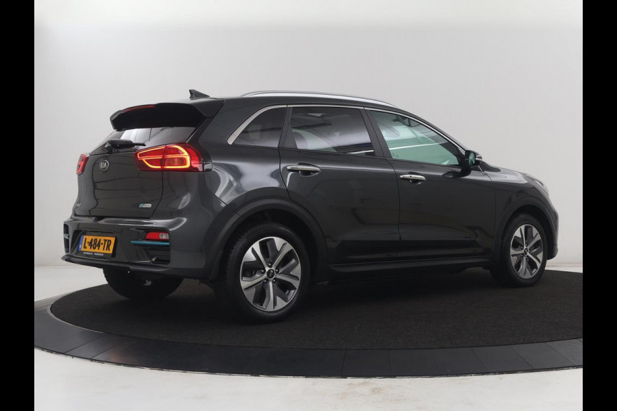 Kia e-Niro DynamicPlusLine 64 kWh | SOH 94,3% | Panoramadak | Memory | Leder | Stuur/stoel verwarming | Stoelventilatie | Dodehoek detectie | Cruise control | Carplay | Camera | Park assist | PHEV