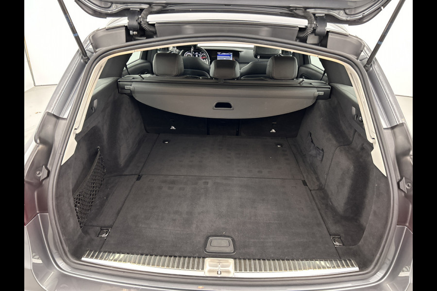 Mercedes-Benz E-Klasse Estate 200 Premium+ Facelift Schuif/kanteldak/Trekhaak/AMG-20'LMV