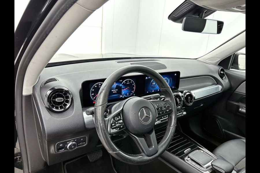 Mercedes-Benz Glb 200 AMG | PANO | GOED ONDERH | STOELVERW | CARPLAY | ACHTERCAM | CRUISE | ETC