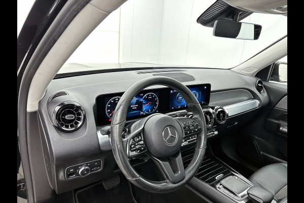 Mercedes-Benz Glb 200 AMG | PANO | GOED ONDERH | STOELVERW | CARPLAY | ACHTERCAM | CRUISE | ETC