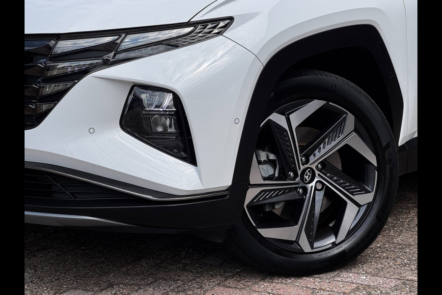 Hyundai Tucson 1.6 T-GDI PHEV Premium Sky 4WD | 97% SOH | Trekhaak | Pano | Leder + Memory | 360 Camera | Winter Pack