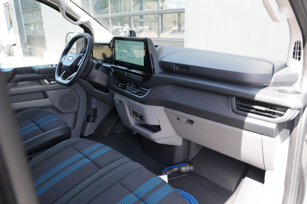Ford E-Transit Custom 340 L2H1 Sport 71 kWh 218pk - ACC - DDS LED - Pro Power - Verwarmd stuurwiel - Navi - 360 Camera - Rijklaar