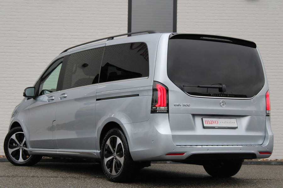 Mercedes-Benz Eqv 300 L2 / AMG / Luchtvering / 7-Persoons / Burmester / Elec Stoelen / Vol Opties / NIEUWSTAAT
