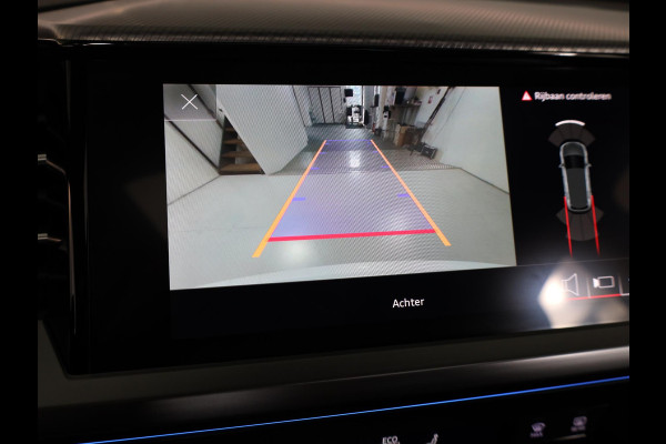 Audi Q4 e-tron 40 S line 77 kWh 204pk | SOH 91,30% | Panoramadak | Lederen bekleding | Lichtmetalen velgen | Matrix Led