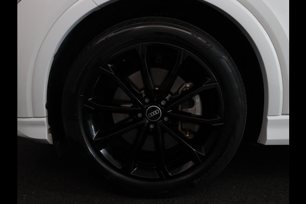Audi Q4 e-tron 40 S line 77 kWh 204pk | SOH 91,30% | Panoramadak | Lederen bekleding | Lichtmetalen velgen | Matrix Led
