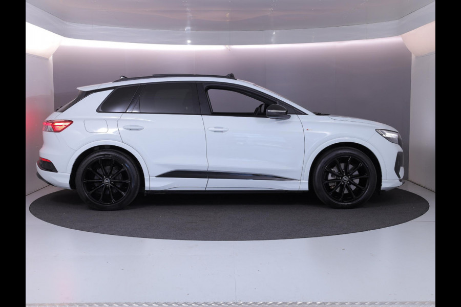 Audi Q4 e-tron 40 S line 77 kWh 204pk | SOH 91,30% | Panoramadak | Lederen bekleding | Lichtmetalen velgen | Matrix Led